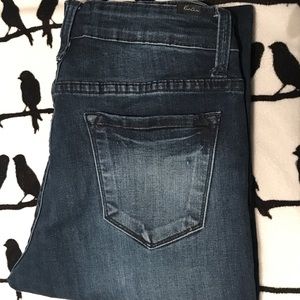 Kancan skinny jeans size 9 short